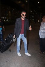 Abhay Deol return from IIFA in Mumbai Airport on 27th June 2016